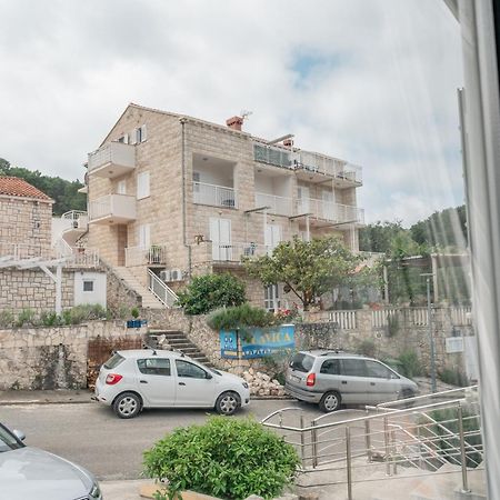 Guesthouse Kamarin Pomena Δωμάτιο φωτογραφία
